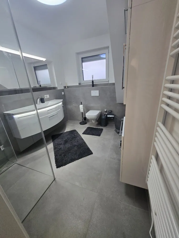 4 Zimmer Wohnung mit 125 m² in Essen – Bild 1