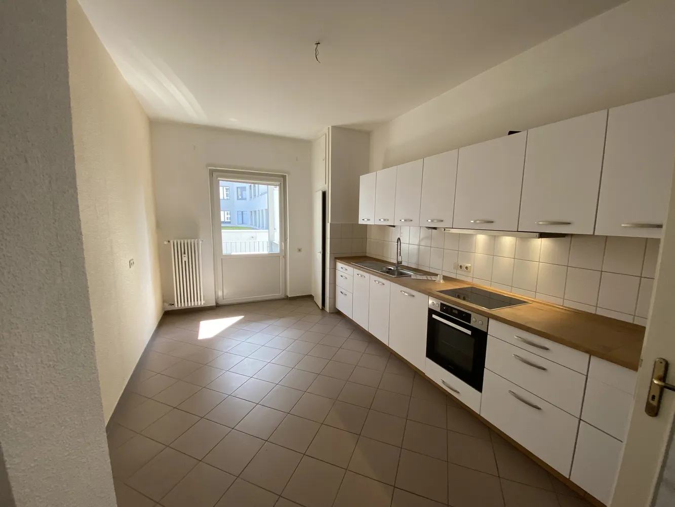 3 Zimmer Wohnung mit 128 m² in Mannheim – Bild 3