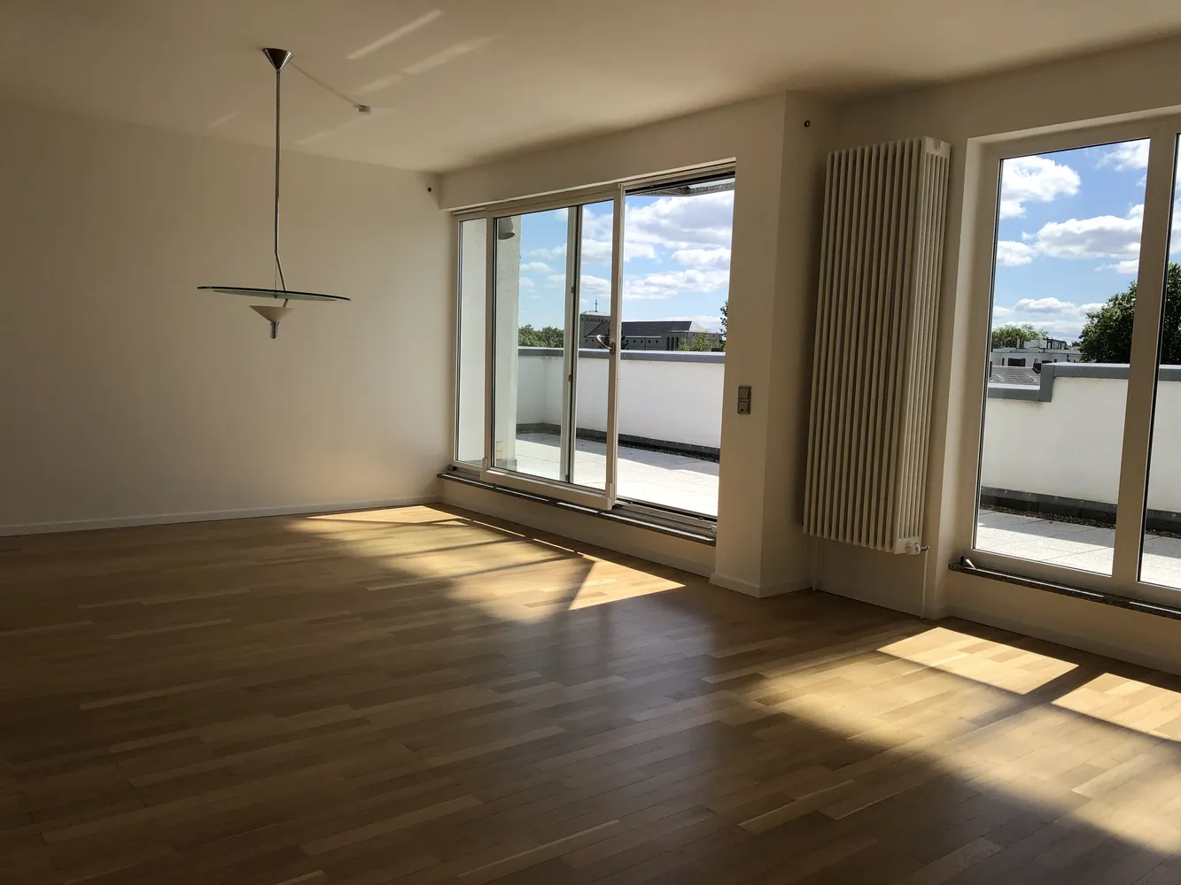 5 Zimmer Wohnung mit 195 m² in Frankfurt am Main – Bild 2