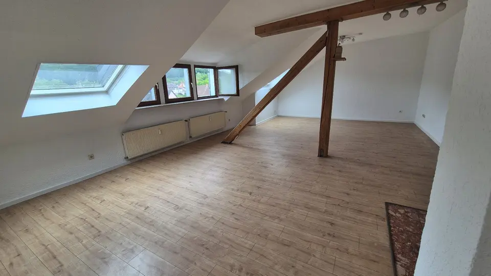 3 Zimmer Wohnung mit 110 m² in Saarbrücken – Bild 3