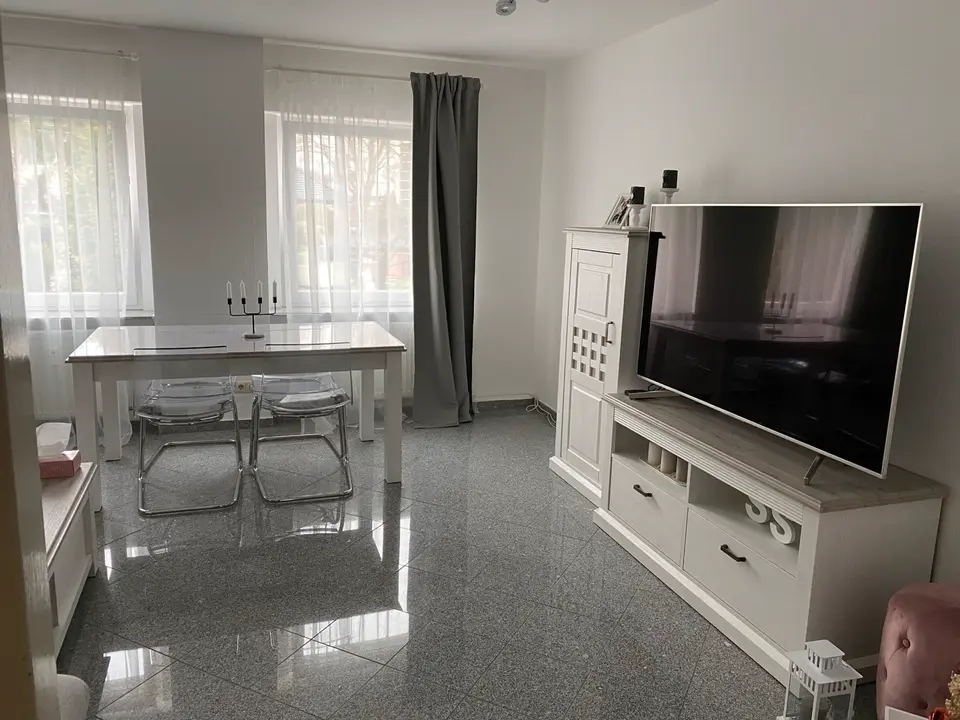 4 Zimmer Wohnung mit 80 m² in Leverkusen – Bild 1