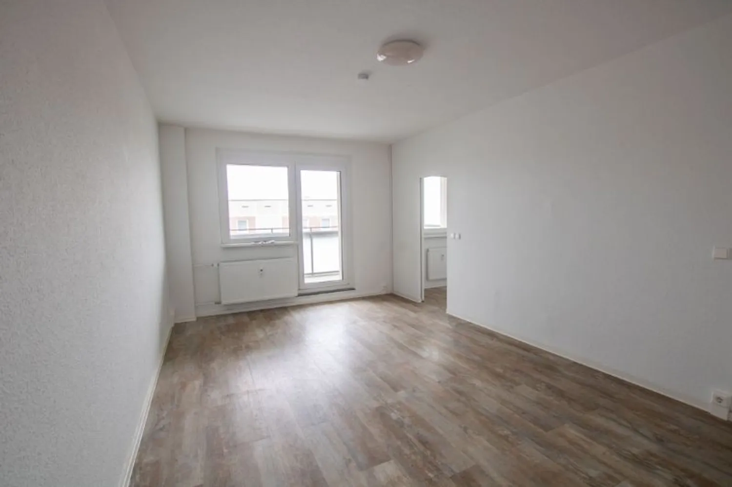 1 Zimmer Wohnung mit 36 m² in Halle (Saale) – Bild 1
