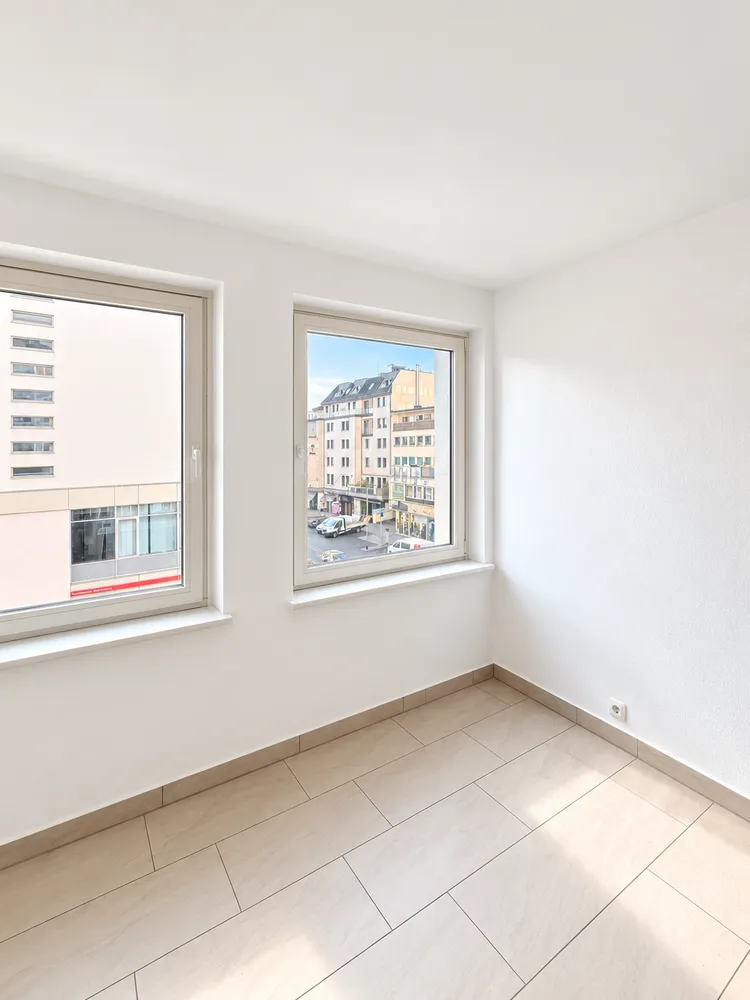 2 Zimmer Wohnung mit 60 m² in Wiesbaden – Bild 2