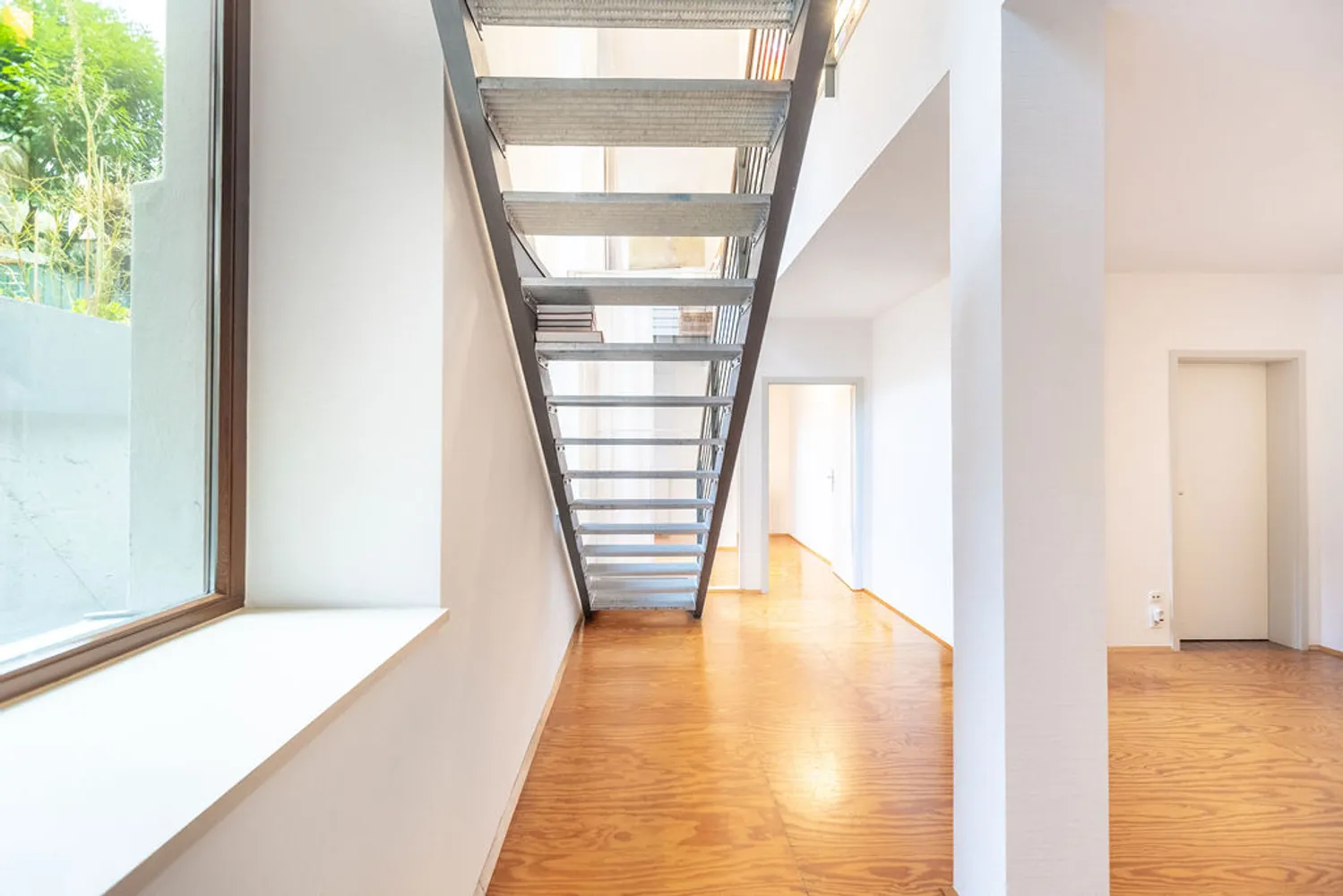 2 Zimmer Wohnung mit 100 m² in Köln – Bild 6