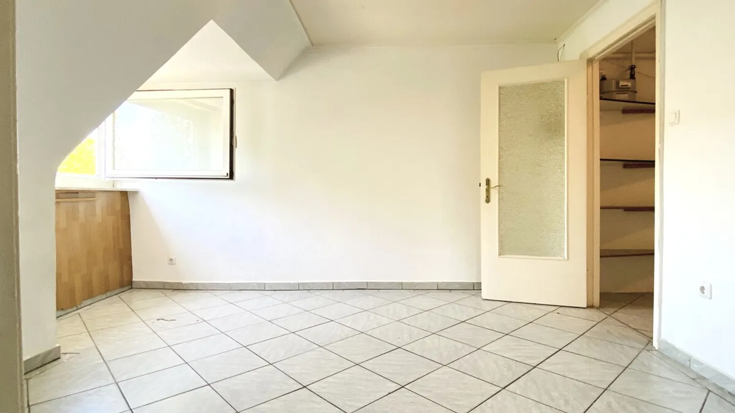 2 Zimmer Wohnung mit 38 m² in Hamburg – Bild 12