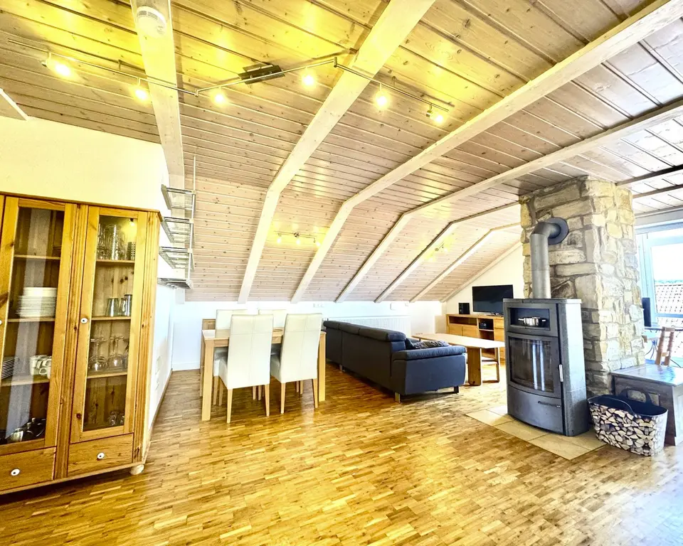 Shared room with 70 m² in Würzburg – Photo 1