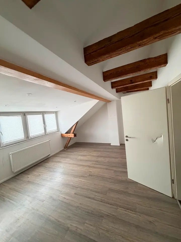 5 Zimmer Wohnung mit 100 m² in Braunschweig – Bild 7