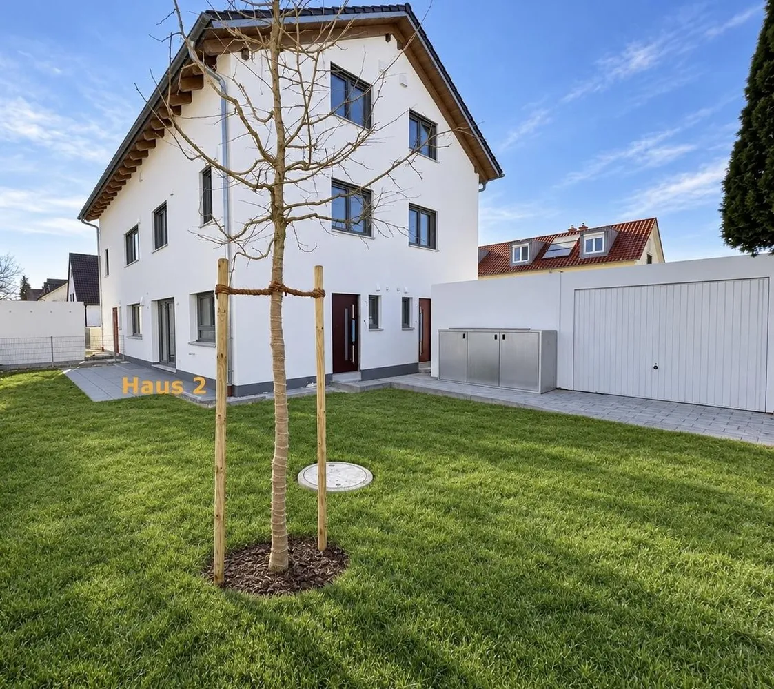6 Zimmer Haus mit 131 m² in München – Bild 1