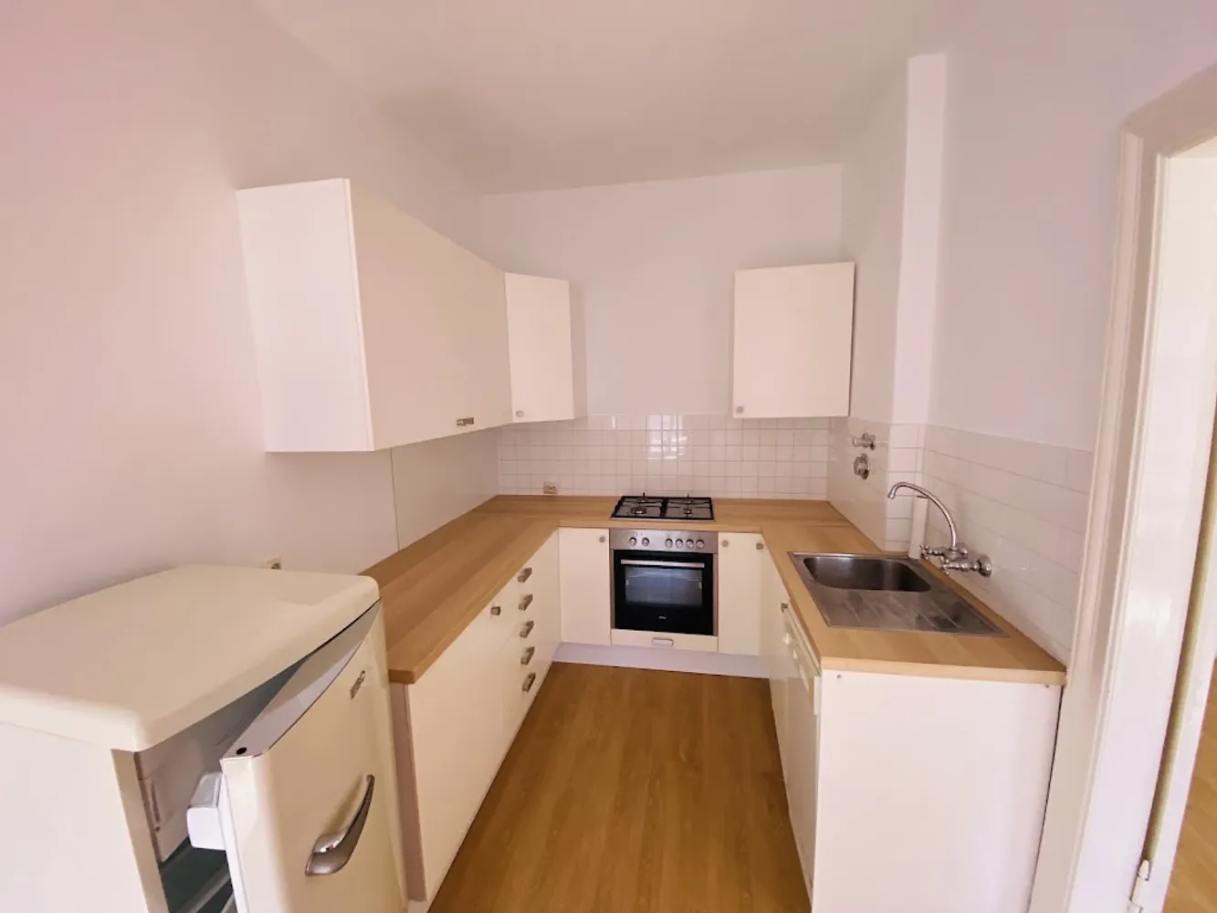 1 room apartment with 53 m² in Berlin – Photo 4