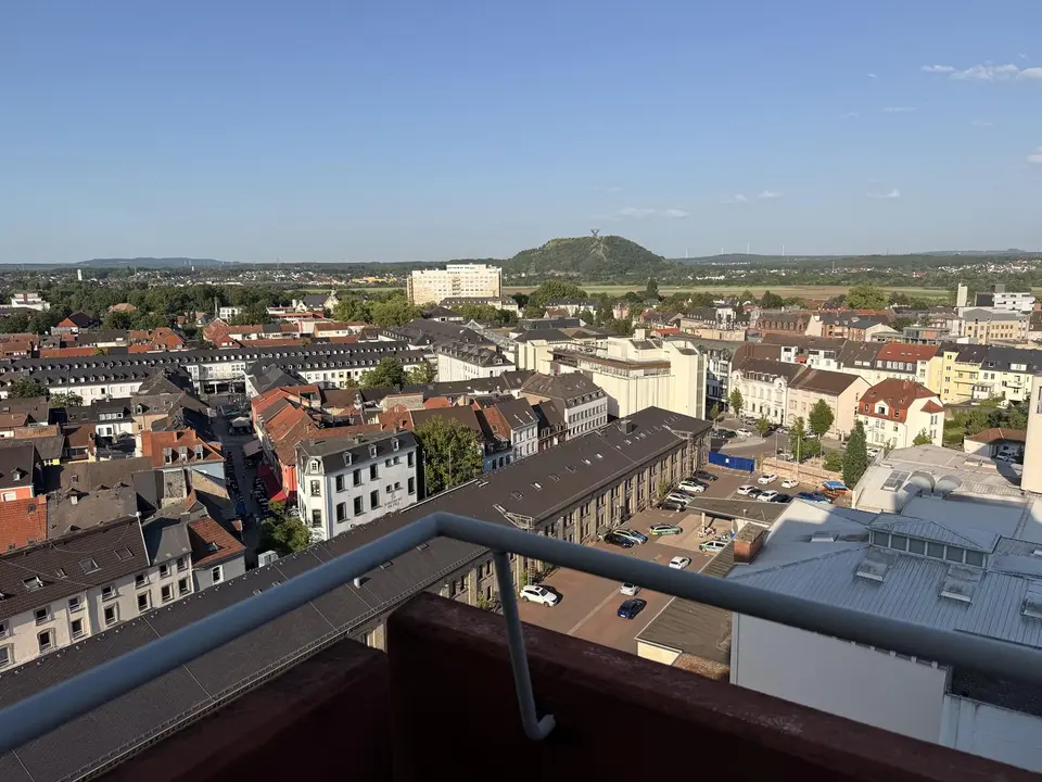 2 Zimmer Wohnung mit 75 m² in Saarbrücken – Bild 3