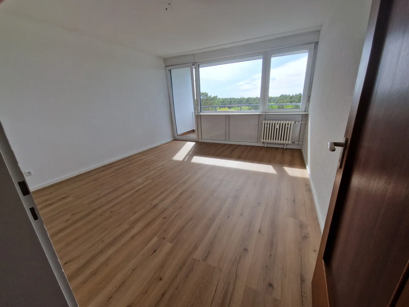 3 Zimmer Wohnung mit 98 m² in Karlsruhe – Bild 3
