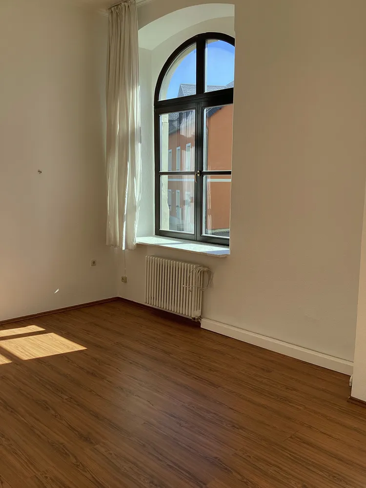 2 Zimmer Wohnung mit 70 m² in Freital – Bild 11