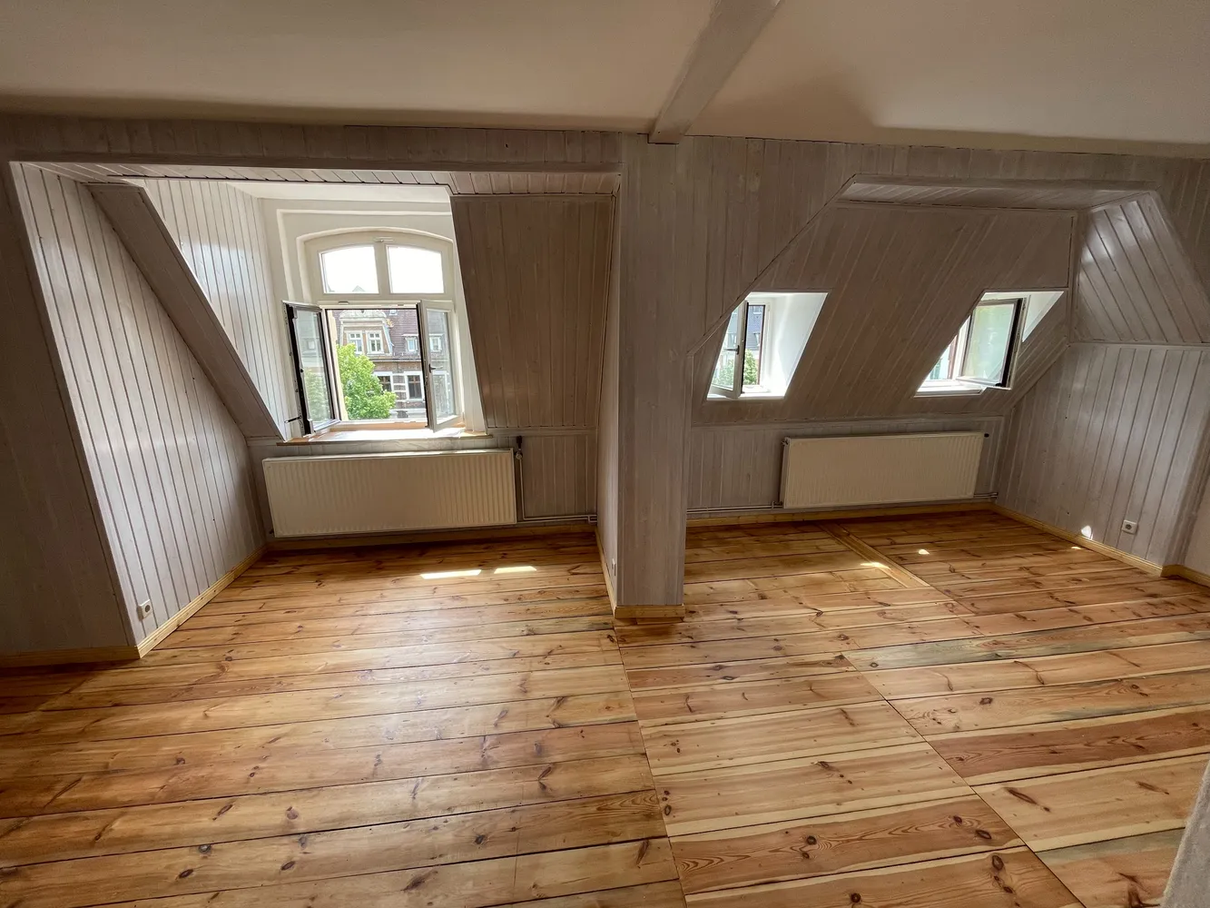 3 Zimmer Wohnung mit 90 m² in Görlitz – Bild 1
