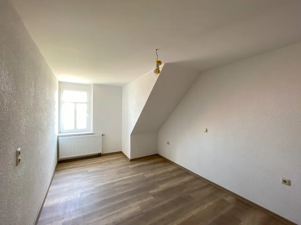 4 Zimmer Wohnung mit 90 m² in Weißenfels – Bild 7
