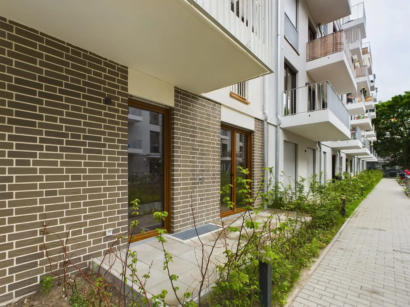 3 Zimmer Wohnung mit 80 m² in Berlin – Bild 2