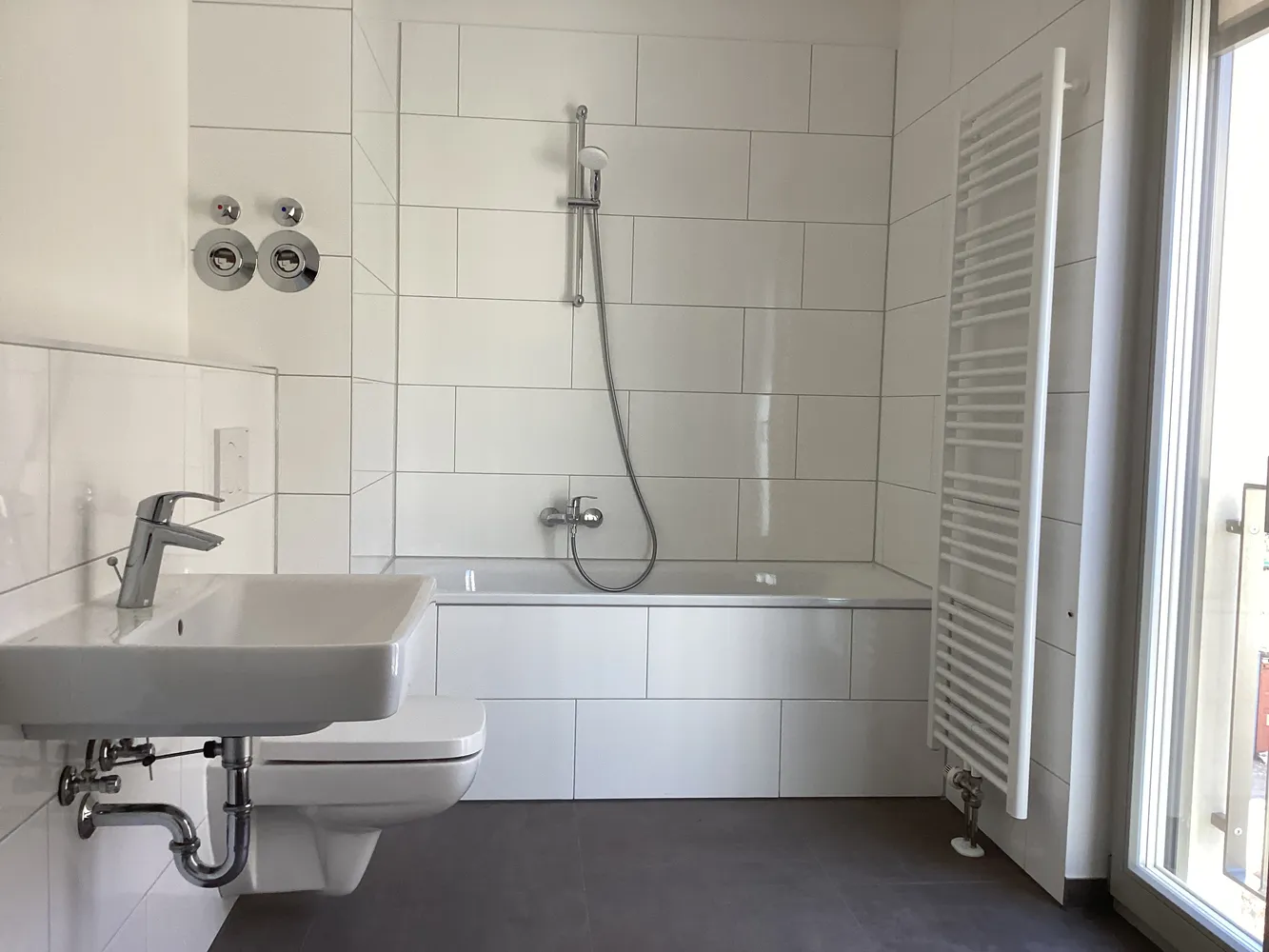 4 room apartment with 95 m² in Berlin – Photo 4