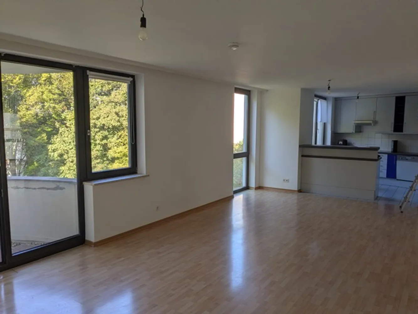 3 room apartment with 96 m² in Frankfurt am Main – Photo 1