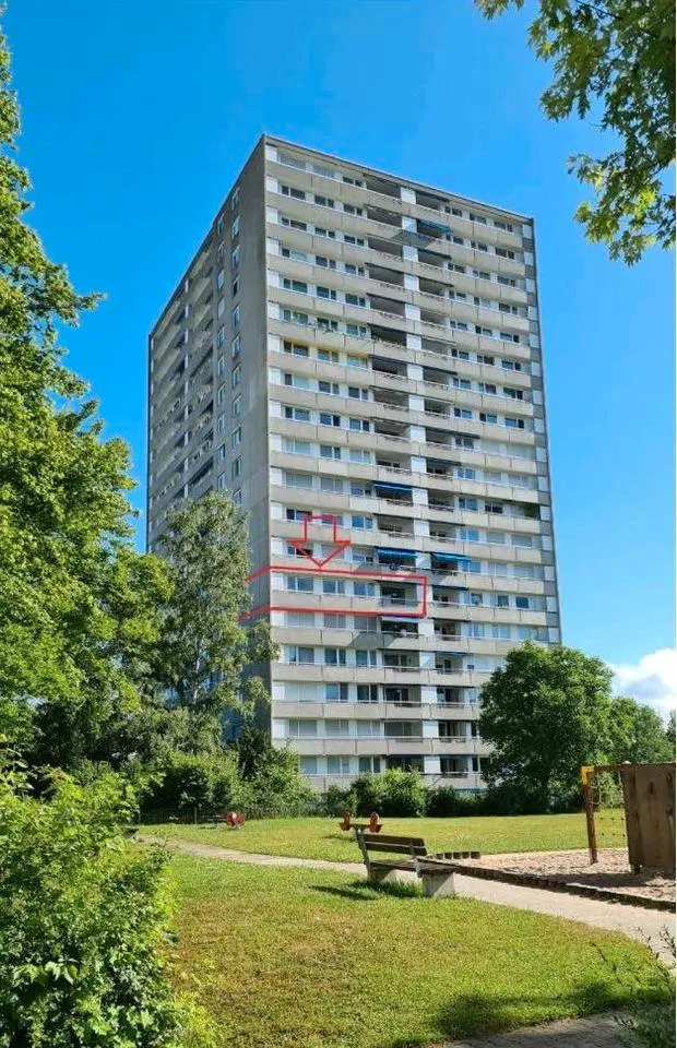 5 Zimmer Wohnung mit 119 m² in Nürtingen – Bild 2