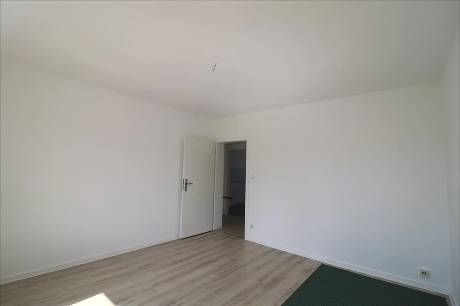 4 Zimmer Wohnung mit 73 m² in Krefeld – Bild 8