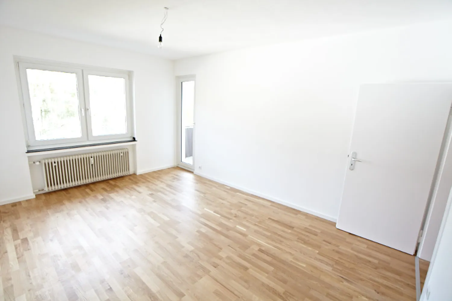2 room apartment with 55 m² in Düsseldorf – Photo 2