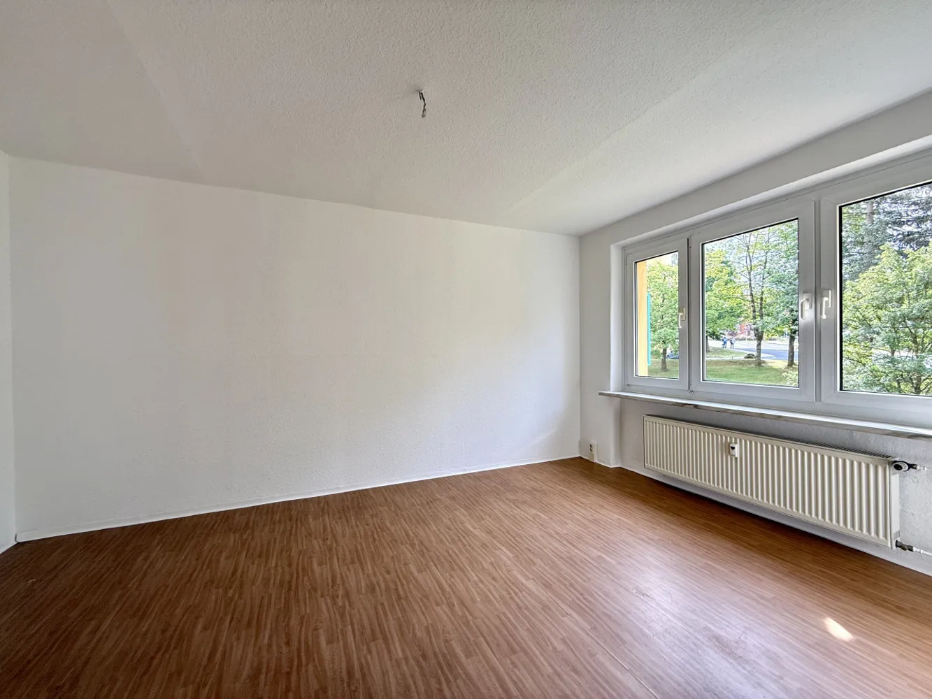 2 Zimmer Wohnung mit 47 m² in Suhl – Bild 4