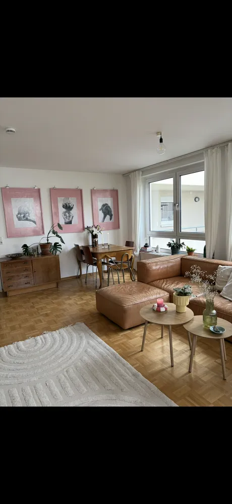 2 Zimmer Wohnung mit 85 m² in Berlin – Bild 1