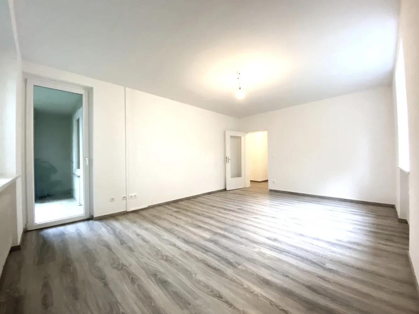 2 Zimmer Wohnung mit 60 m² in Detmold – Bild 3
