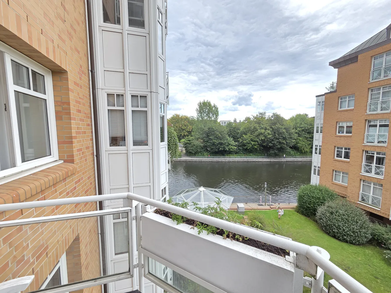 3 Zimmer Wohnung mit 88 m² in Hamburg – Bild 3