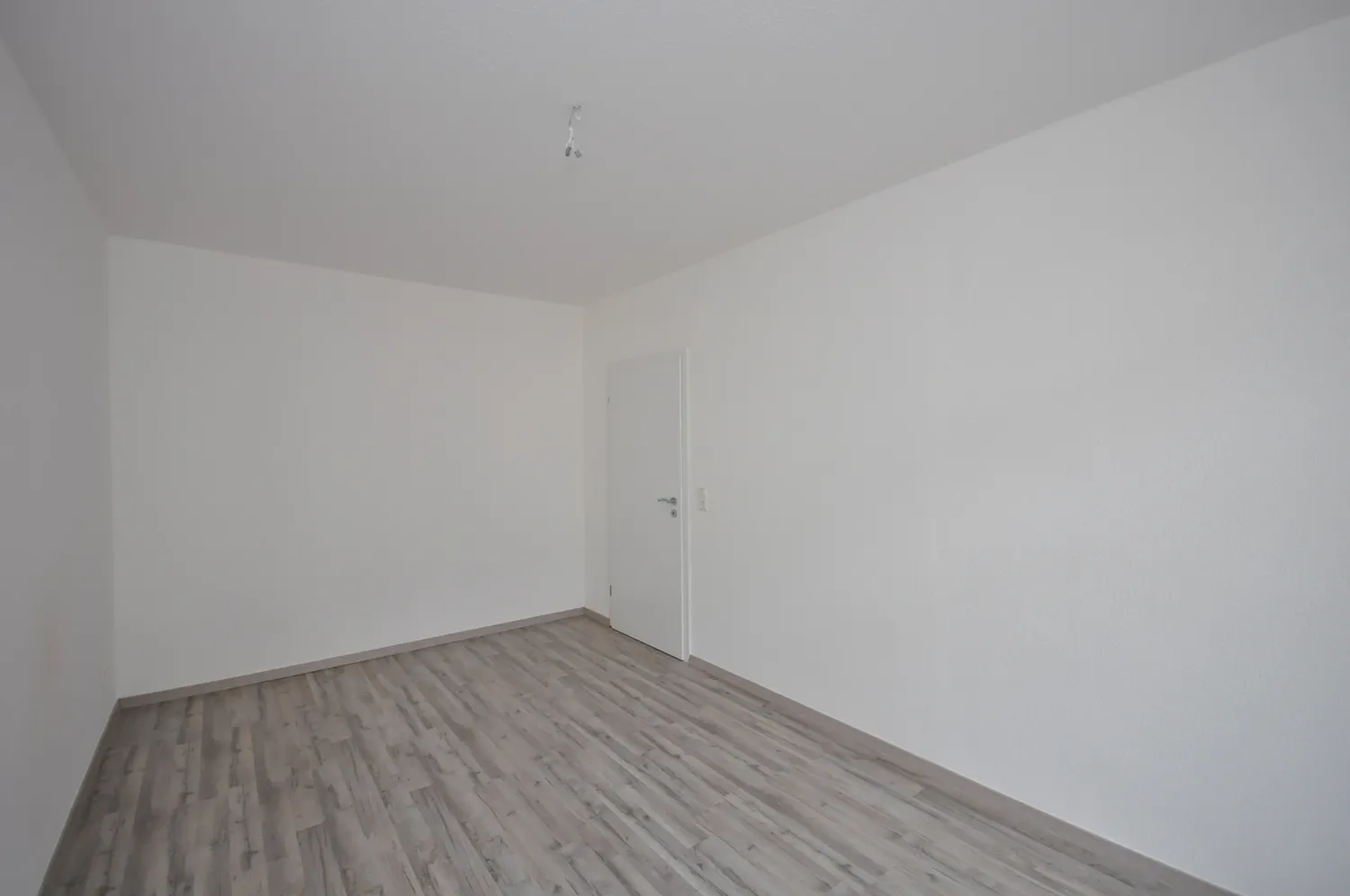2 Zimmer Wohnung mit 53 m² in Zwickau – Bild 6