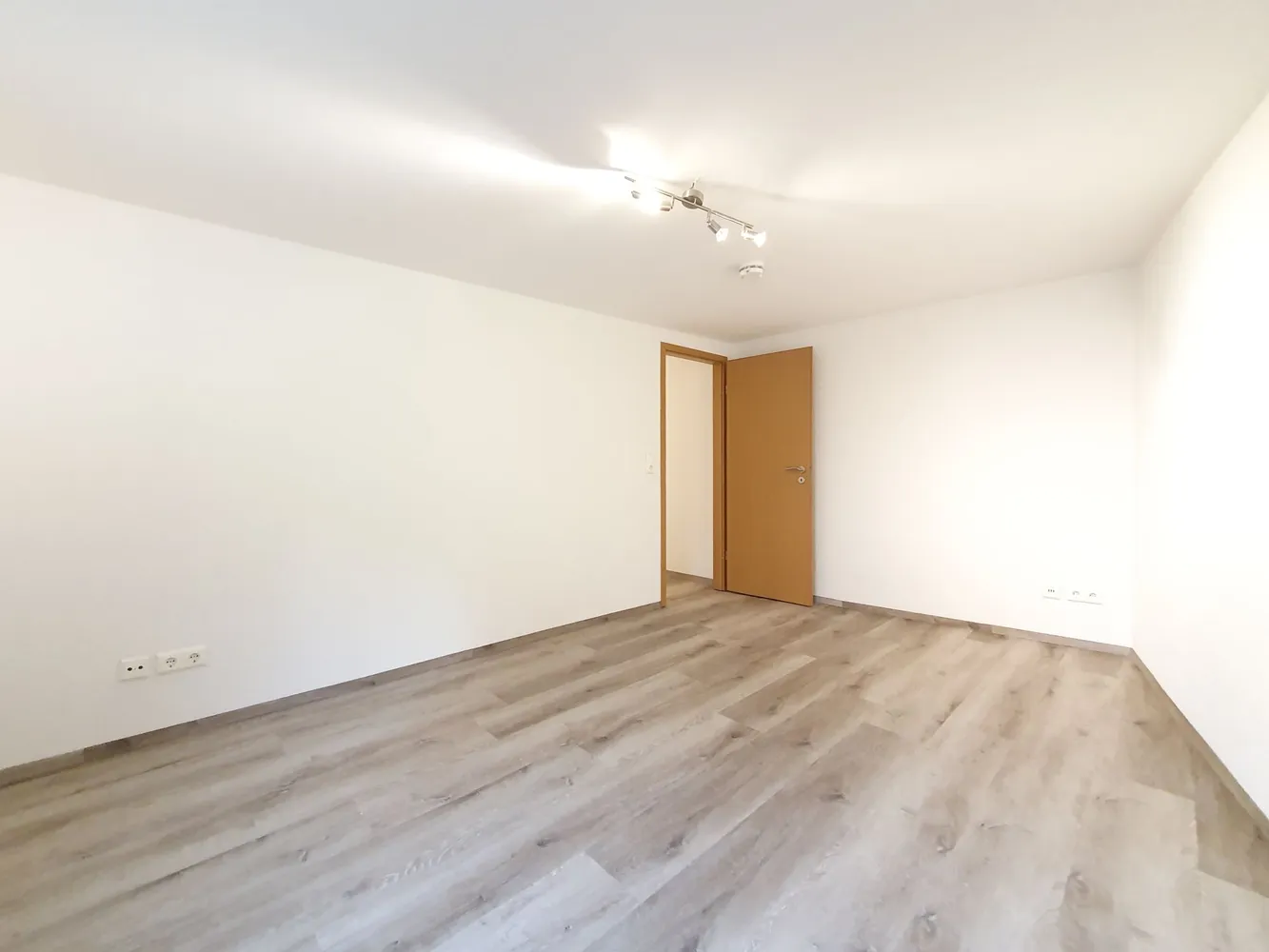 4 Zimmer Wohnung mit 86 m² in Jena – Bild 11