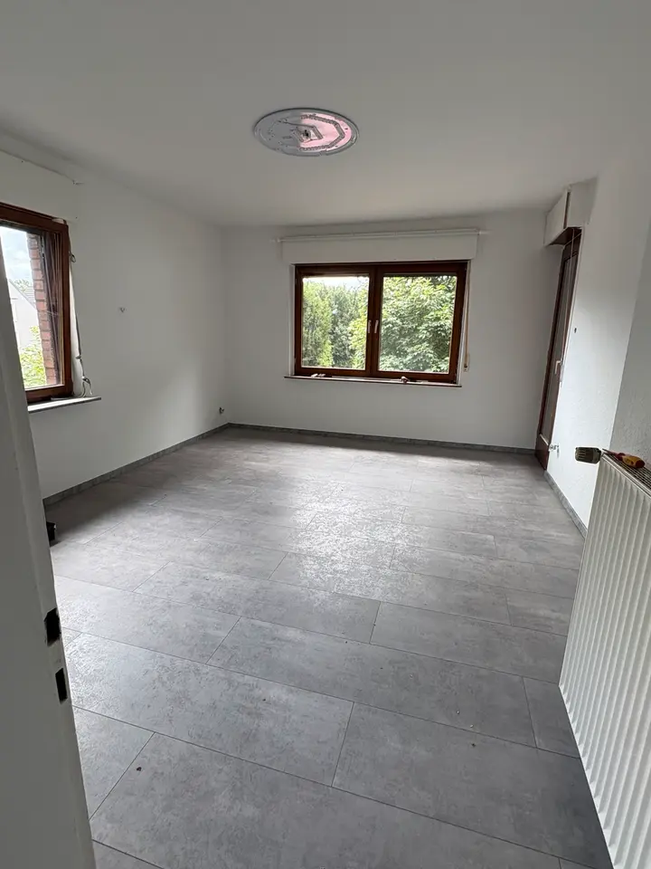 5 Zimmer Wohnung mit 100 m² in Moers – Bild 1