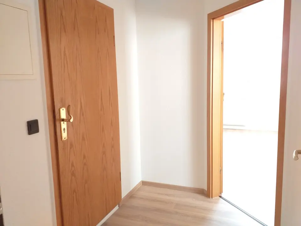 2 Zimmer Wohnung mit 54 m² in Crimmitschau – Bild 5