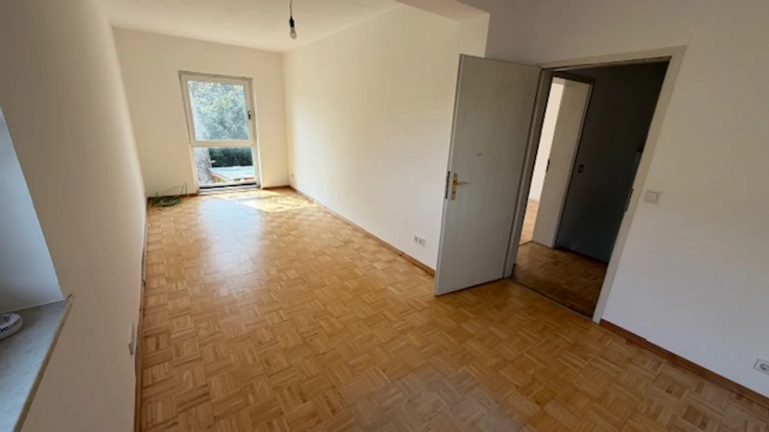 4 Zimmer Wohnung mit 135 m² in Berlin – Bild 3