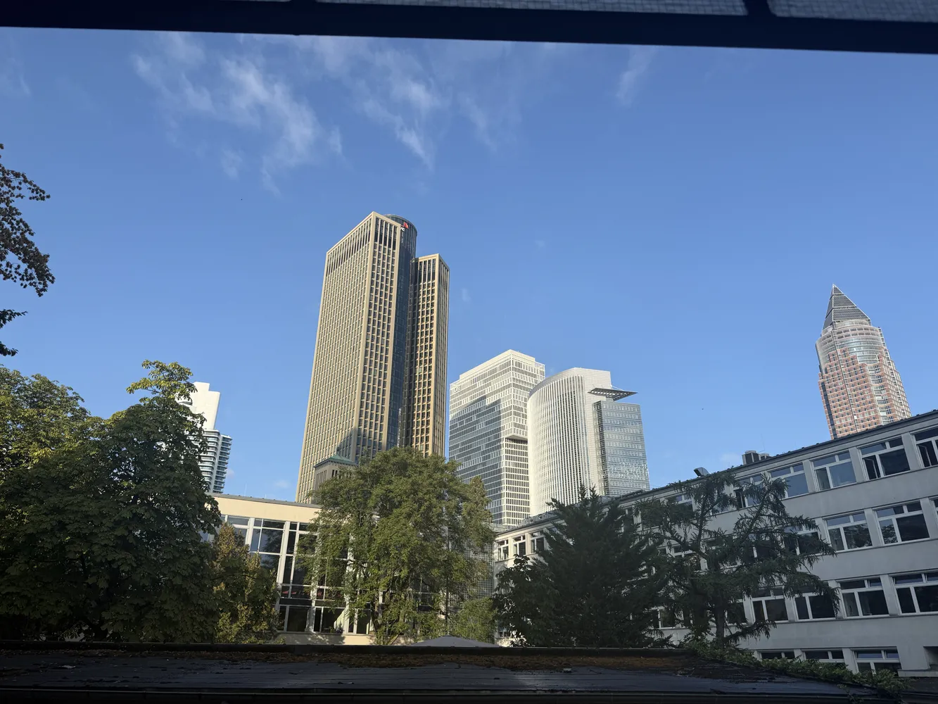 2 Zimmer Wohnung mit 85 m² in Frankfurt am Main – Bild 6