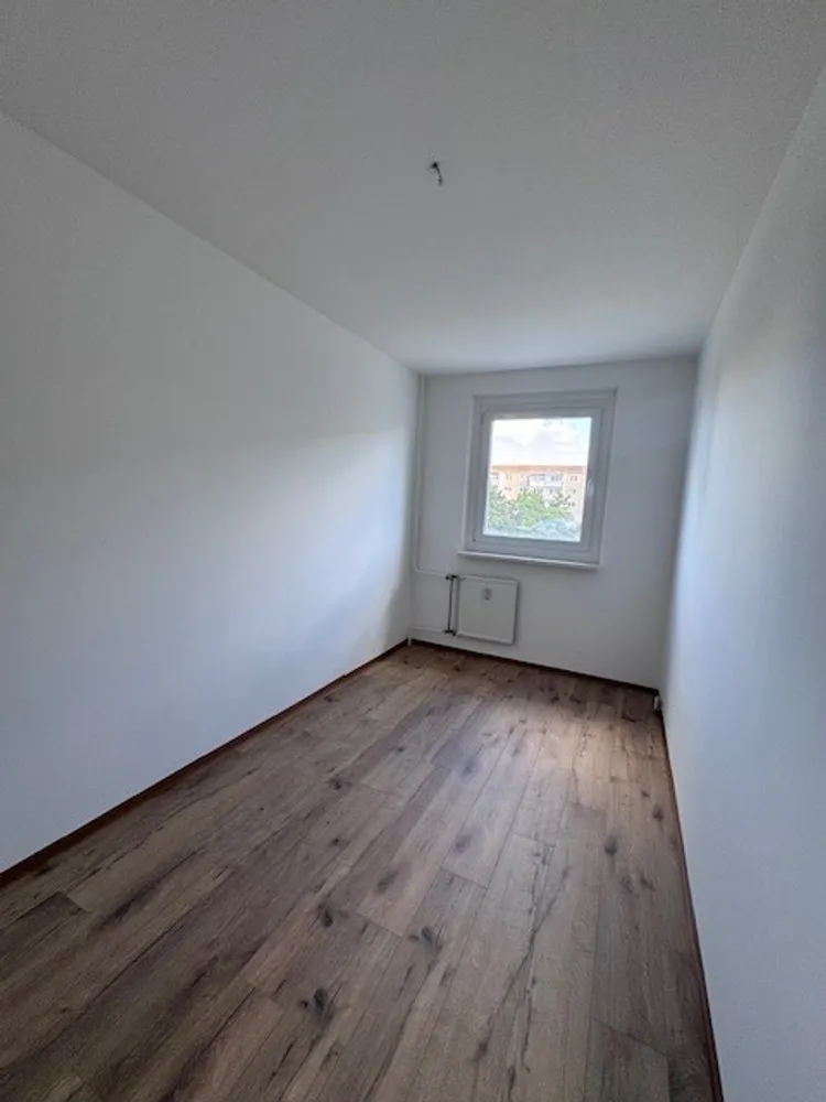 6 room apartment with 122 m² in Aschersleben – Photo 2