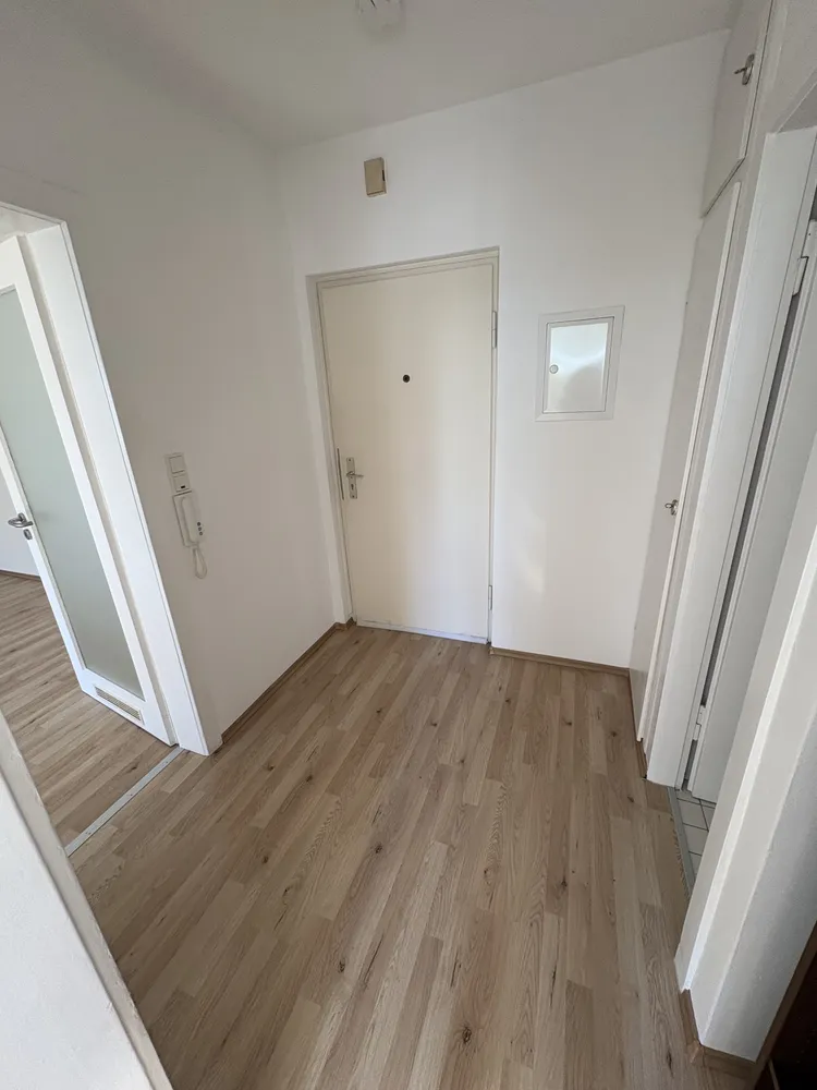 1 Zimmer Wohnung mit 37 m² in Wiesbaden – Bild 8