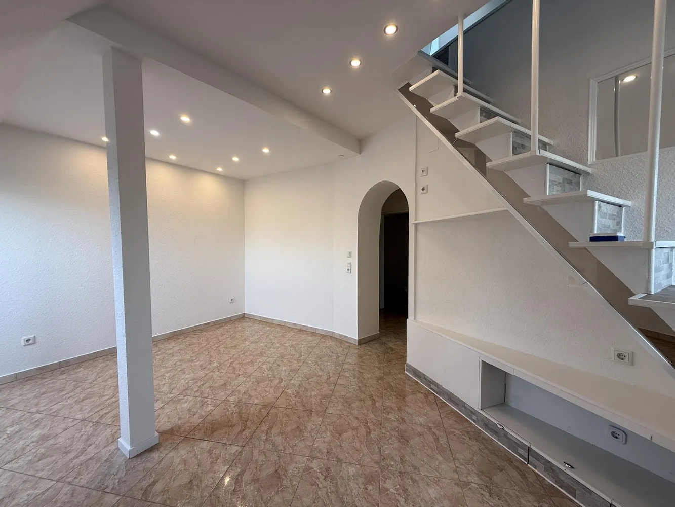 4 Zimmer Wohnung mit 80 m² in Leverkusen – Bild 5
