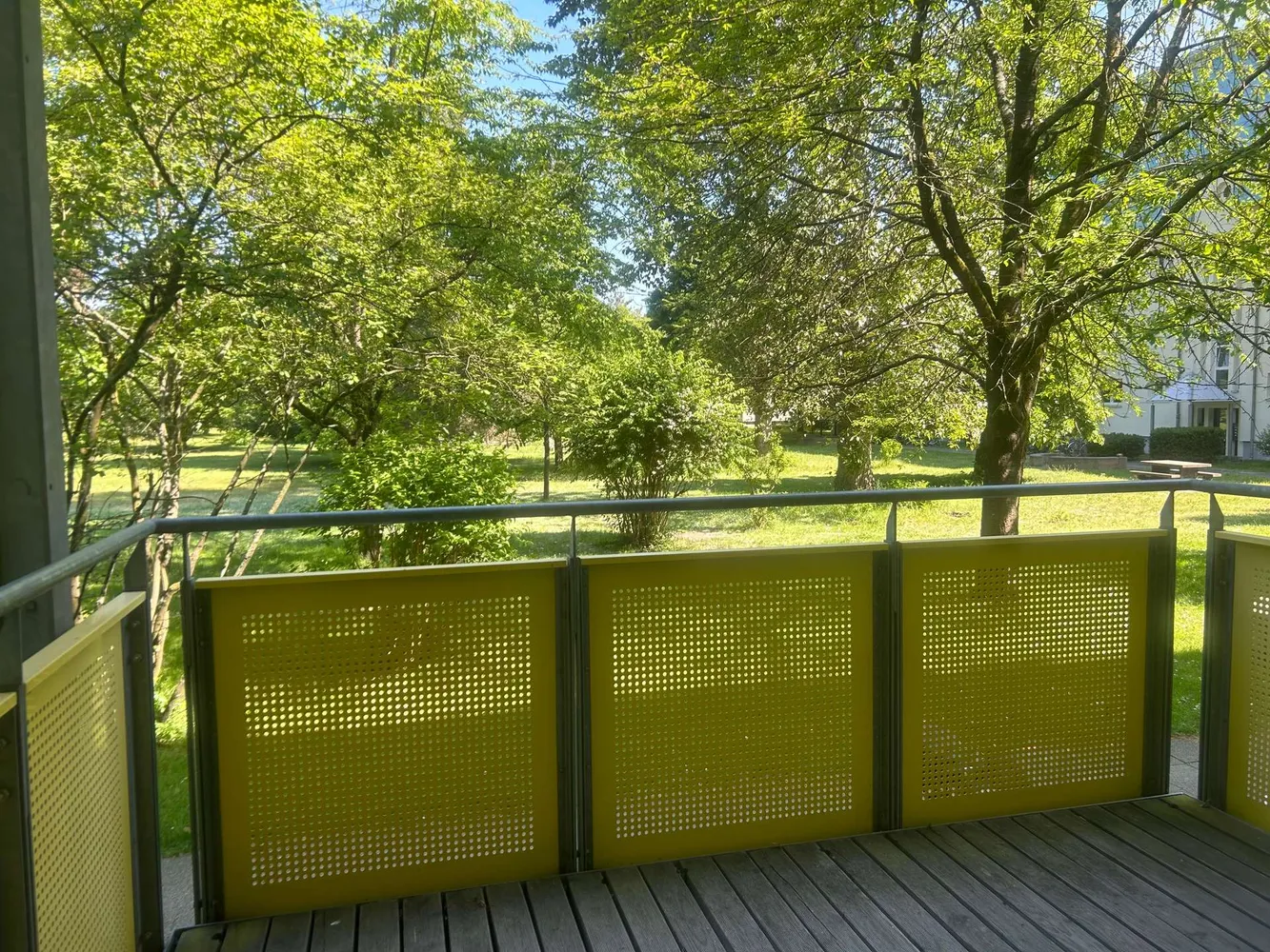 3 Zimmer Wohnung mit 107 m² in Karlsruhe – Bild 2