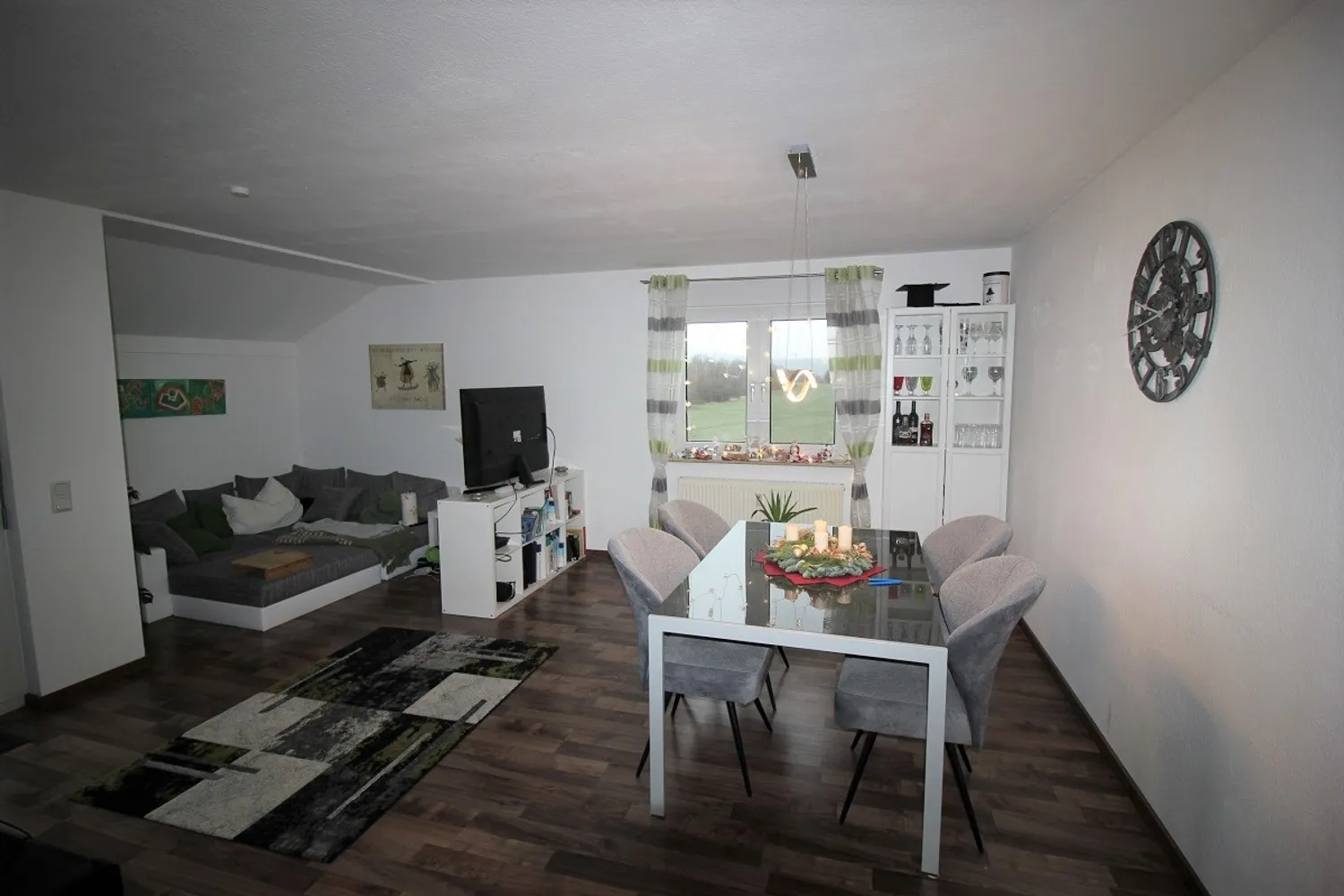 3 Zimmer Wohnung mit 93 m² in Homburg – Bild 6