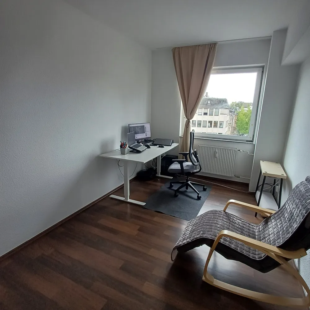 3 Zimmer Wohnung mit 82 m² in Düsseldorf – Bild 1