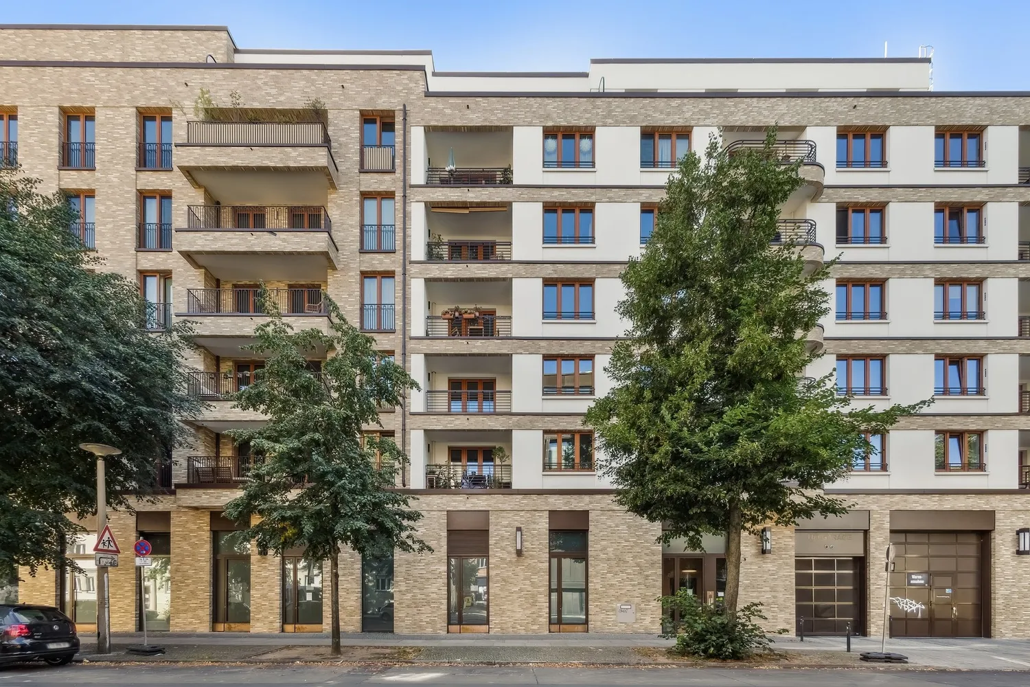 2 Zimmer Wohnung mit 63 m² in Berlin – Bild 1