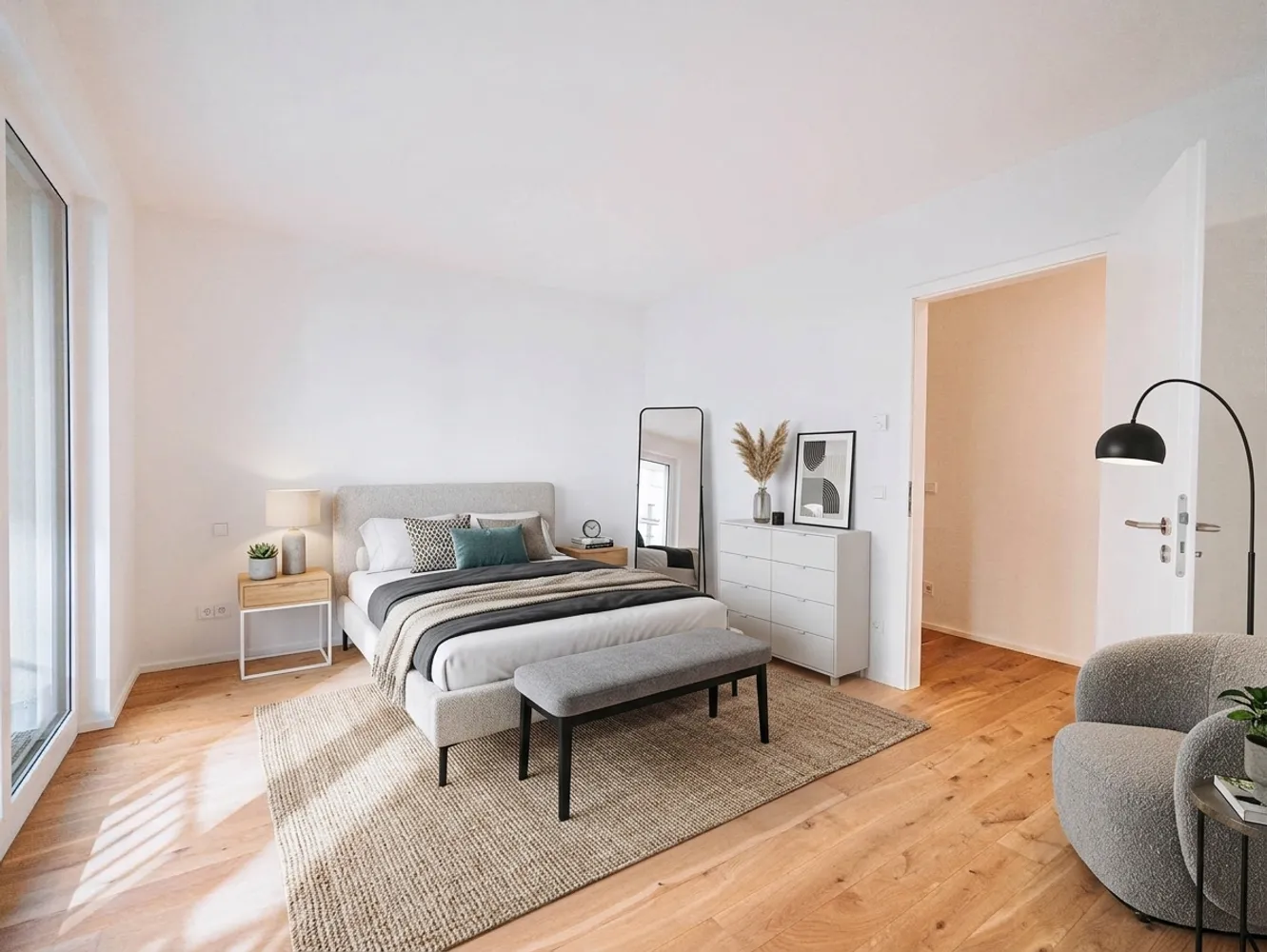 4 Zimmer Wohnung mit 113 m² in Halle (Saale) – Bild 2