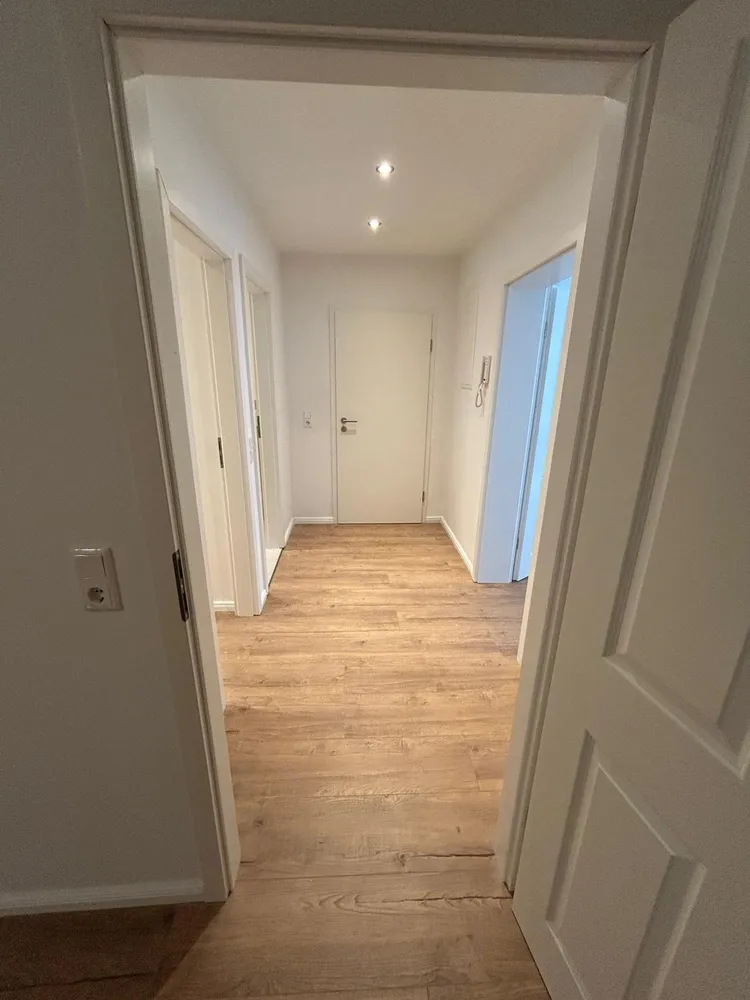 2 Zimmer Wohnung mit 68 m² in Wuppertal – Bild 2
