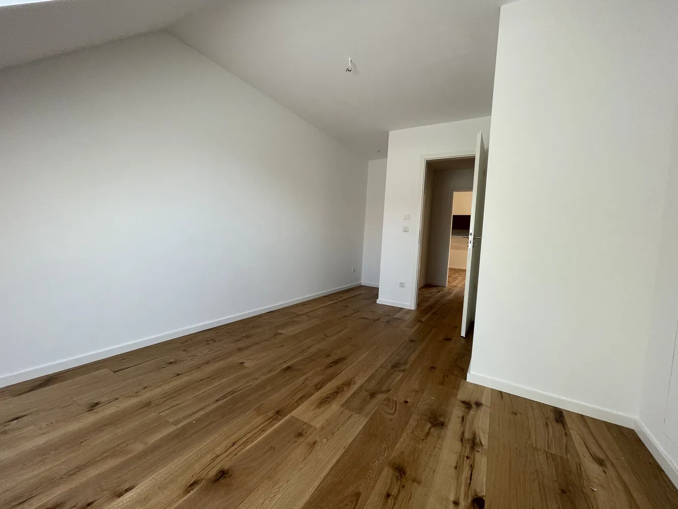 6 Zimmer Haus mit 180 m² in Düsseldorf – Bild 9