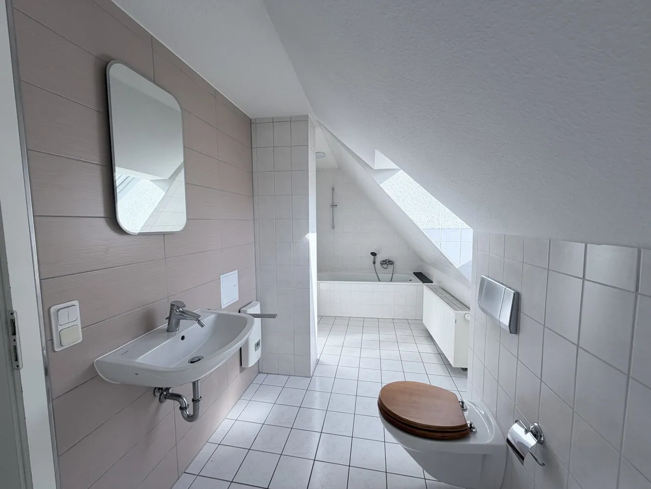 2 Zimmer Wohnung mit 61 m² in Wernigerode – Bild 8