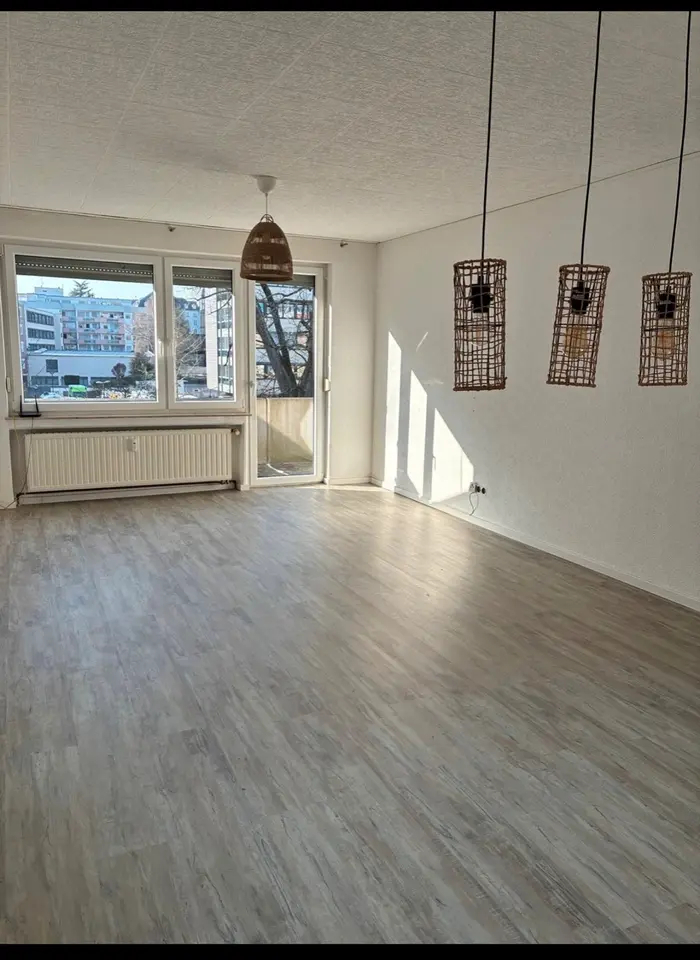 2 Zimmer Wohnung mit 75 m² in Saarbrücken – Bild 2
