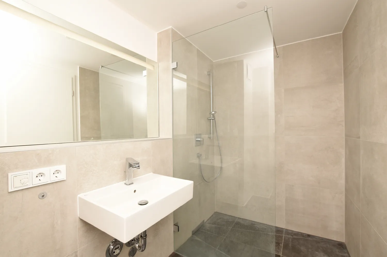 3 room apartment with 80 m² in Munich – Photo 4