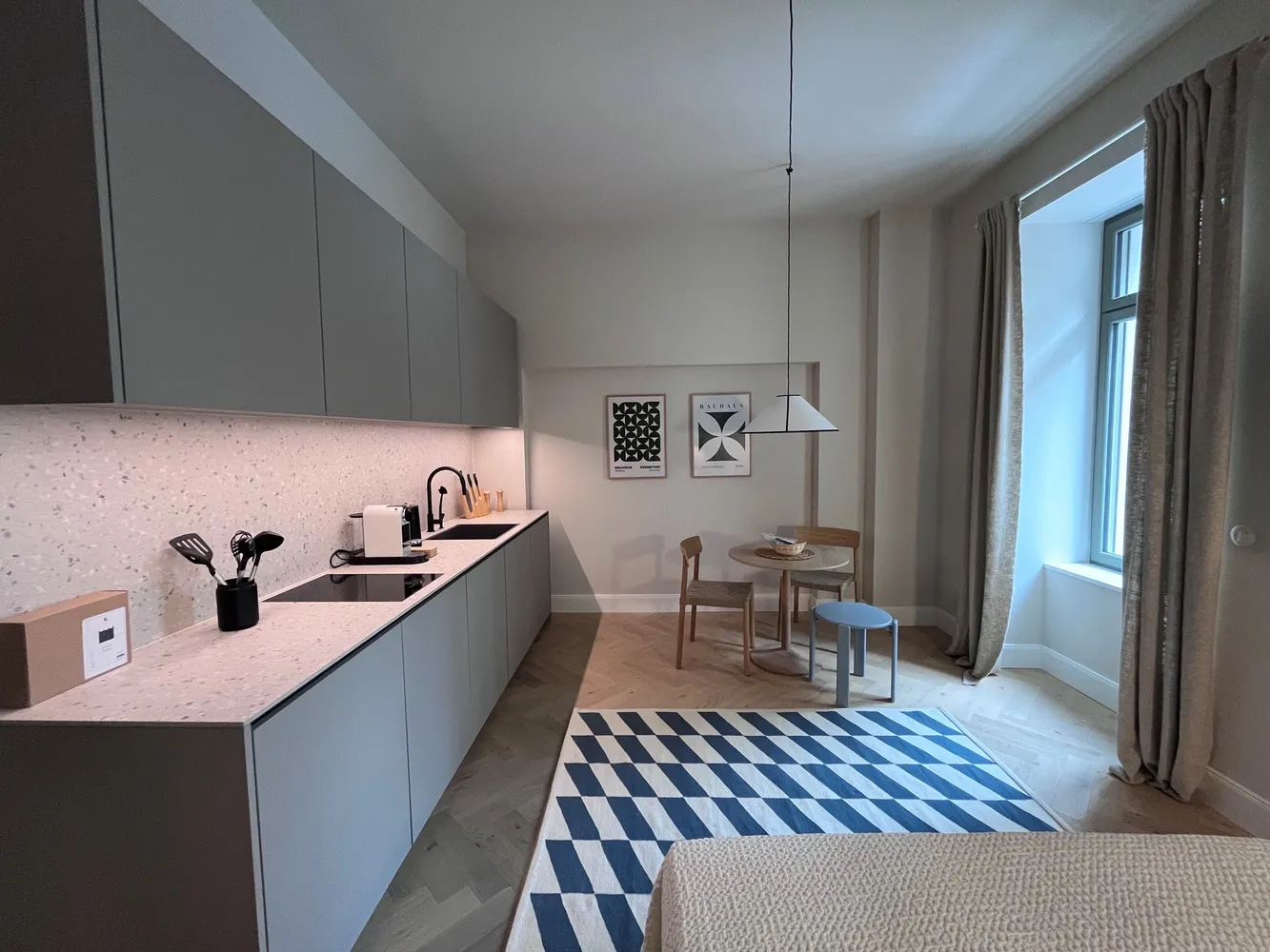 1 Zimmer Wohnung mit 27 m² in Frankfurt am Main – Bild 1