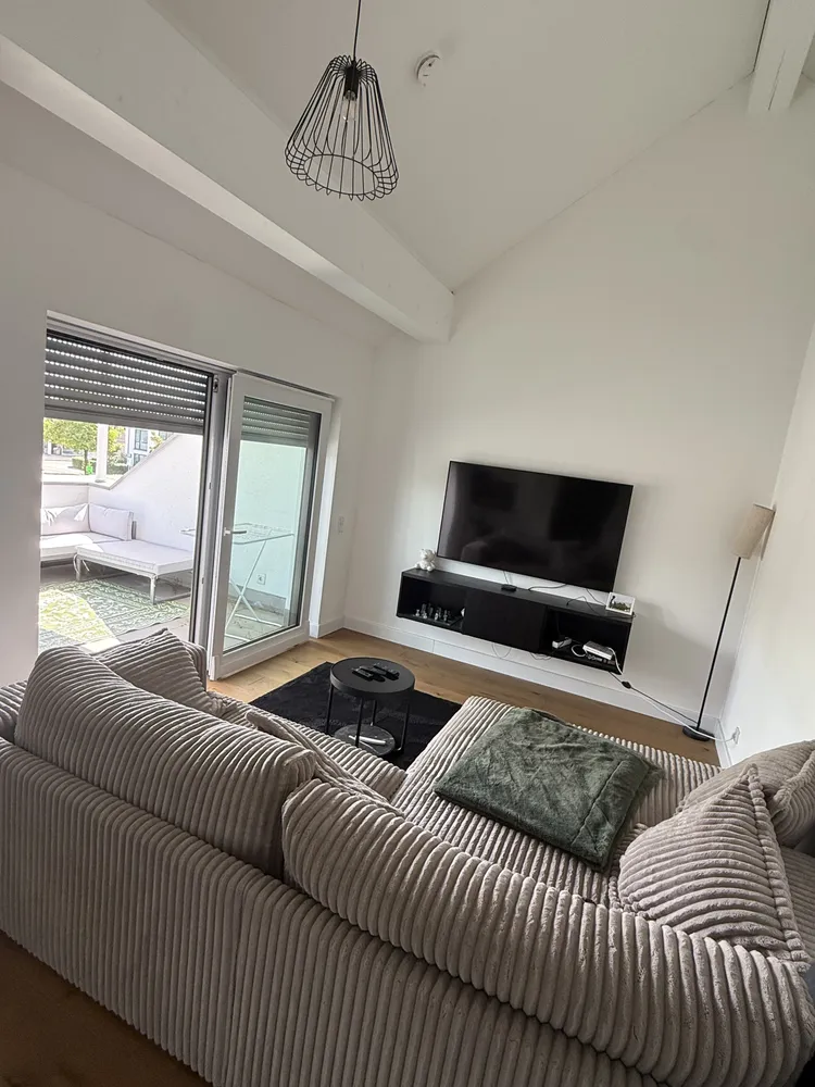 2 Zimmer Wohnung mit 60 m² in München – Bild 3