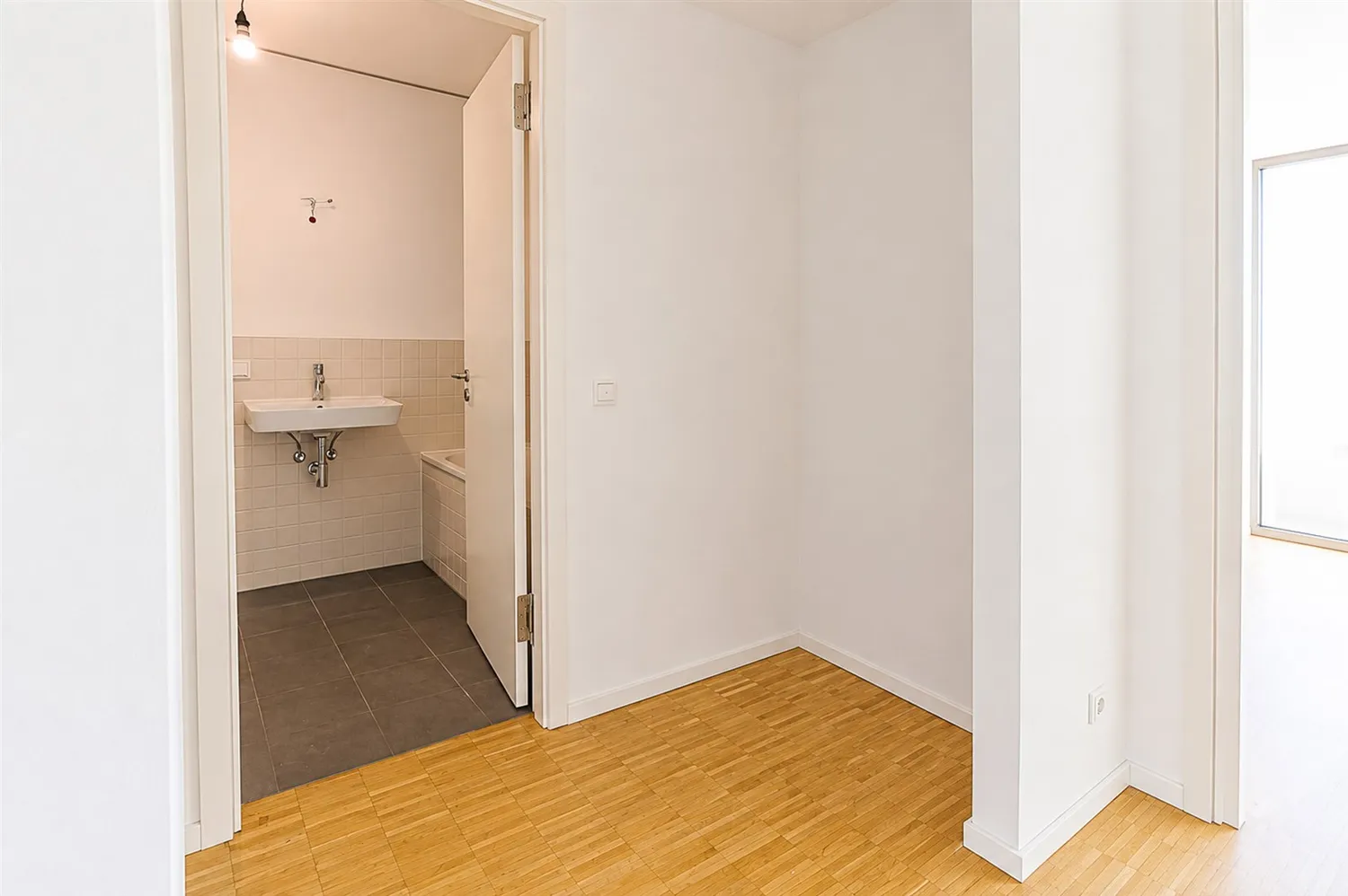 2 Zimmer Wohnung mit 54 m² in Berlin – Bild 6